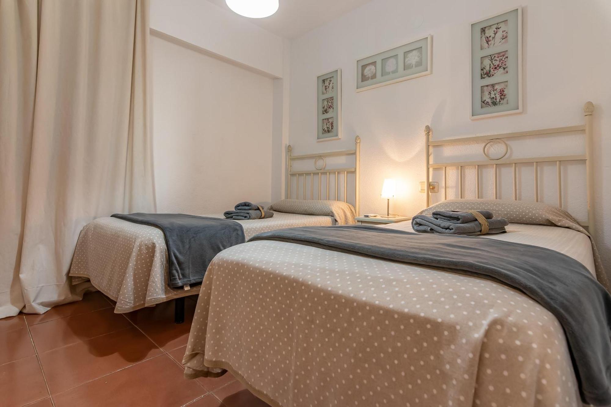 Ferienwohnung Alcaudon By H Isla Canela Zimmer foto